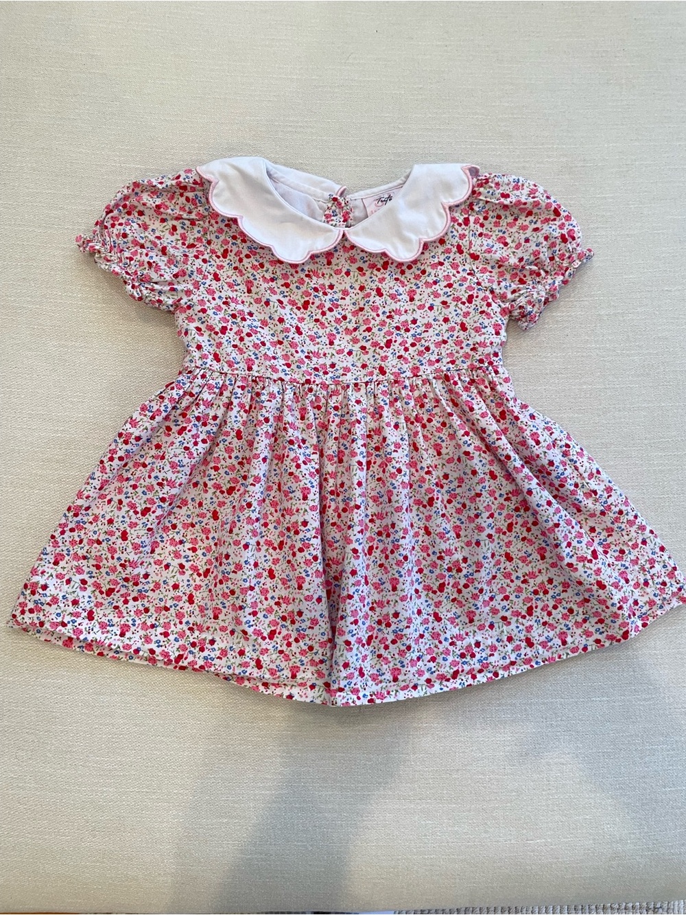 Shop Teeta Girls Pink Floral Dress with Scalloped Collar